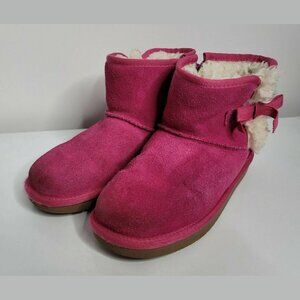 Koolaburra by UGG Girls Size 3 Suede Pink Fur Lined Short Mini Boots Barbiecore